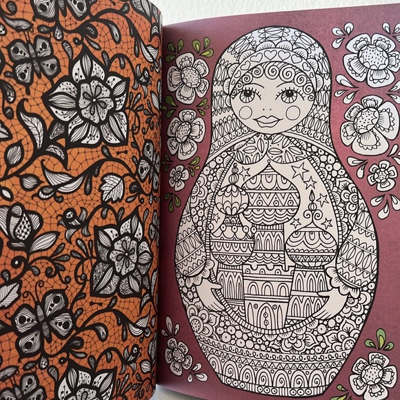 Calming Therapy: An Anti-Stress Coloring Book - Picture 10 of 16